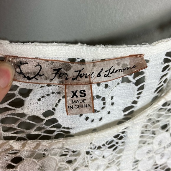 For Love and Lemons top Extra Small sleeves Cecelia Crop embroidered lace - Picture 9 of 10